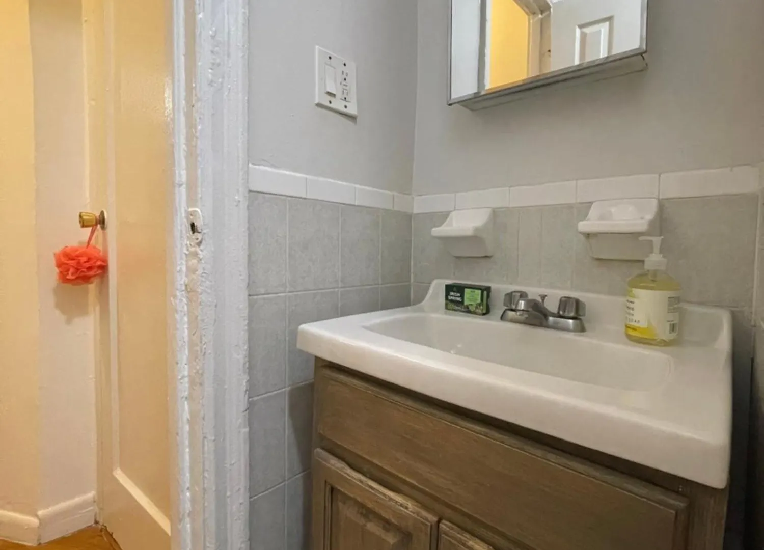 2-Bedroom Apartment In The Bronx And Pet Friendly New York