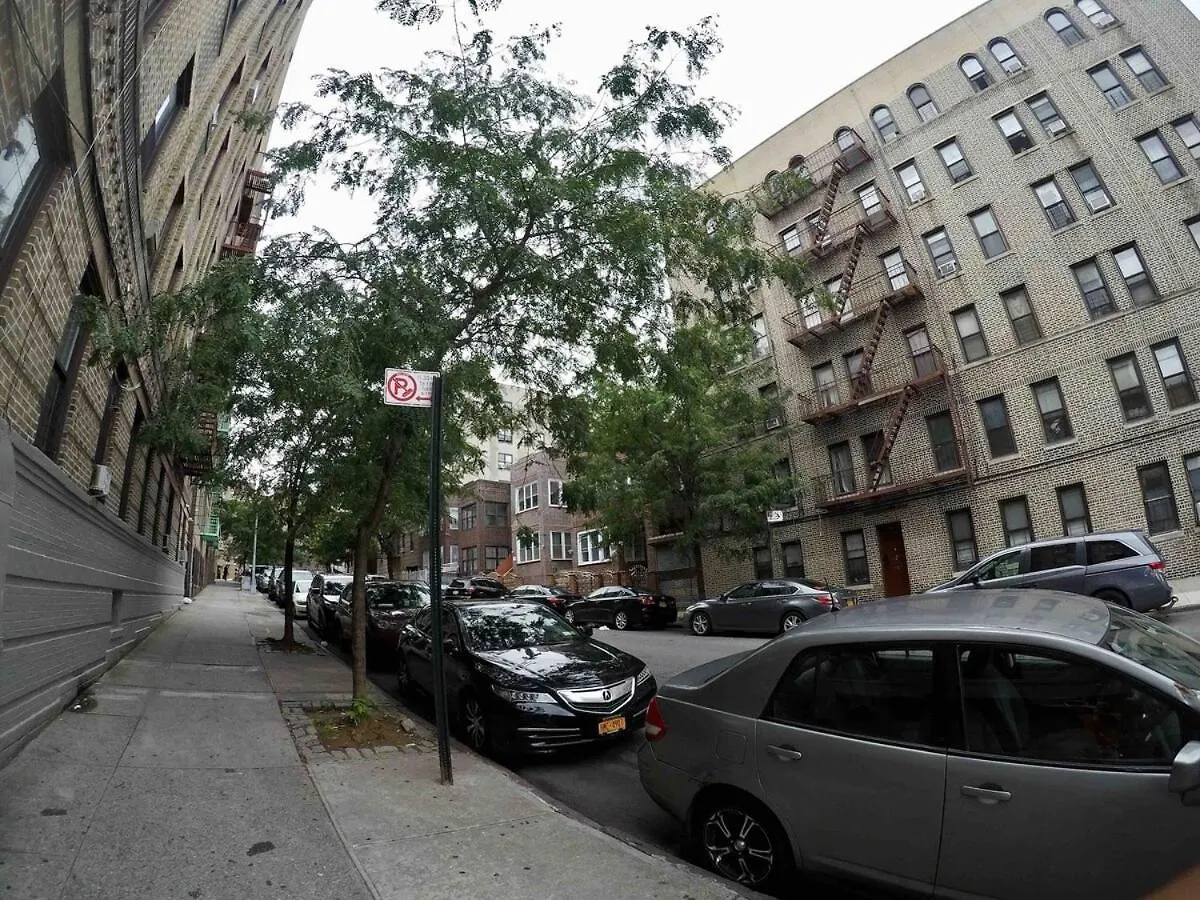 2-Bedroom Apartment In The Bronx And Pet Friendly New York
