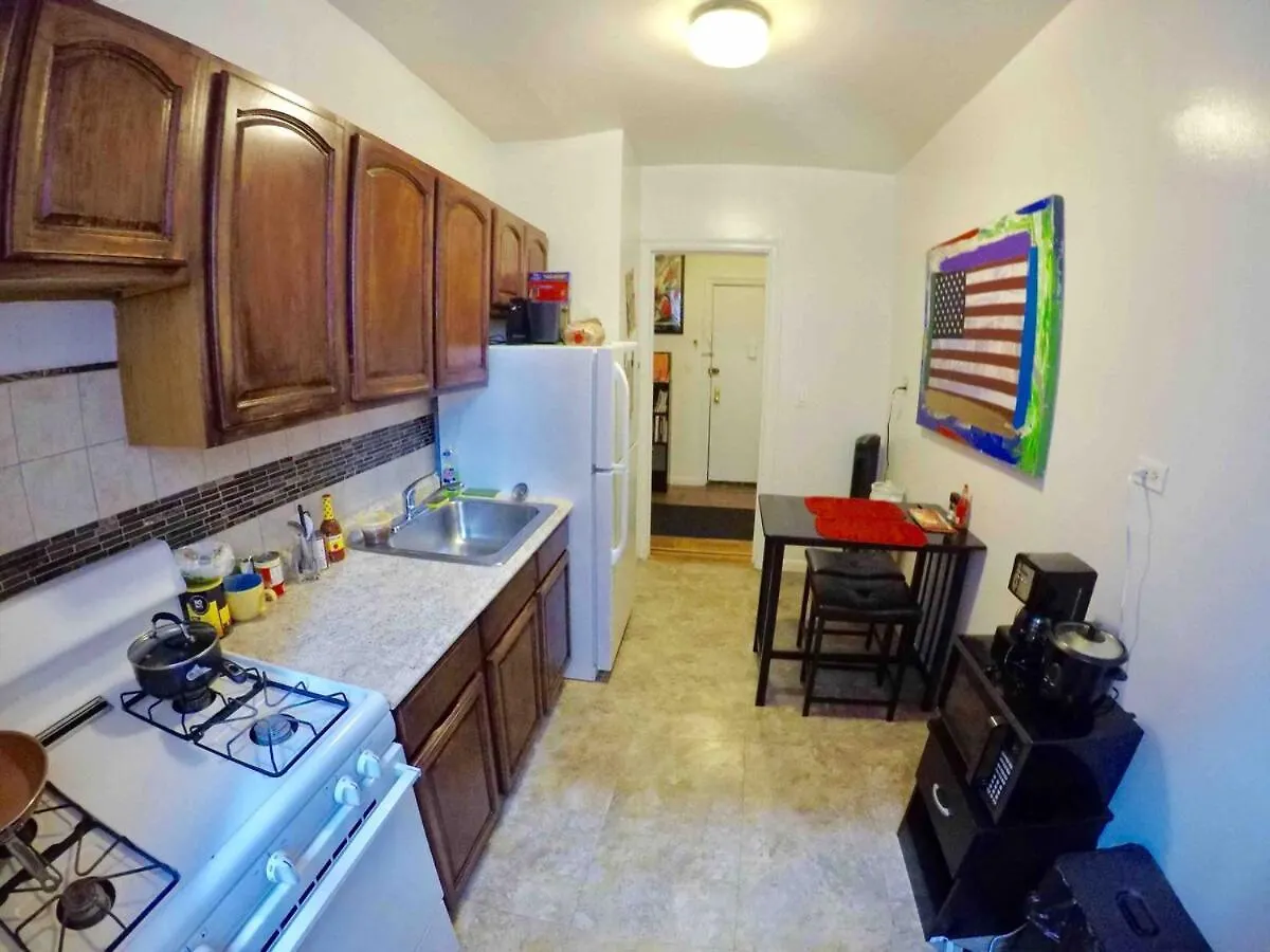 2-Bedroom Apartment In The Bronx And Pet Friendly New York