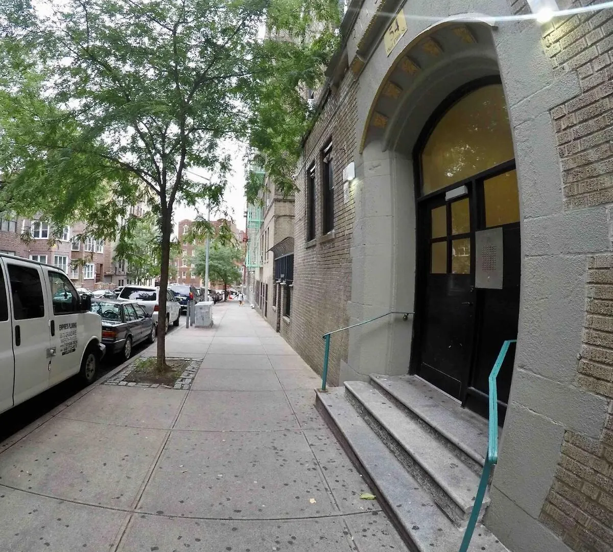 2-Bedroom Apartment In The Bronx And Pet Friendly New York